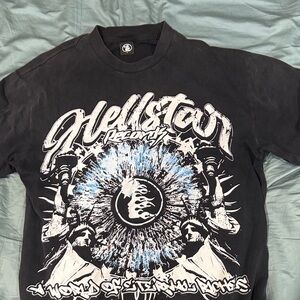 Hellstar “The world is yours”